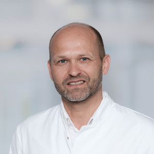 Porträt Lars Witthöft, Leitender Arzt Orthopädie, Albertinen Krankenhaus, Abteilung Orthopädie